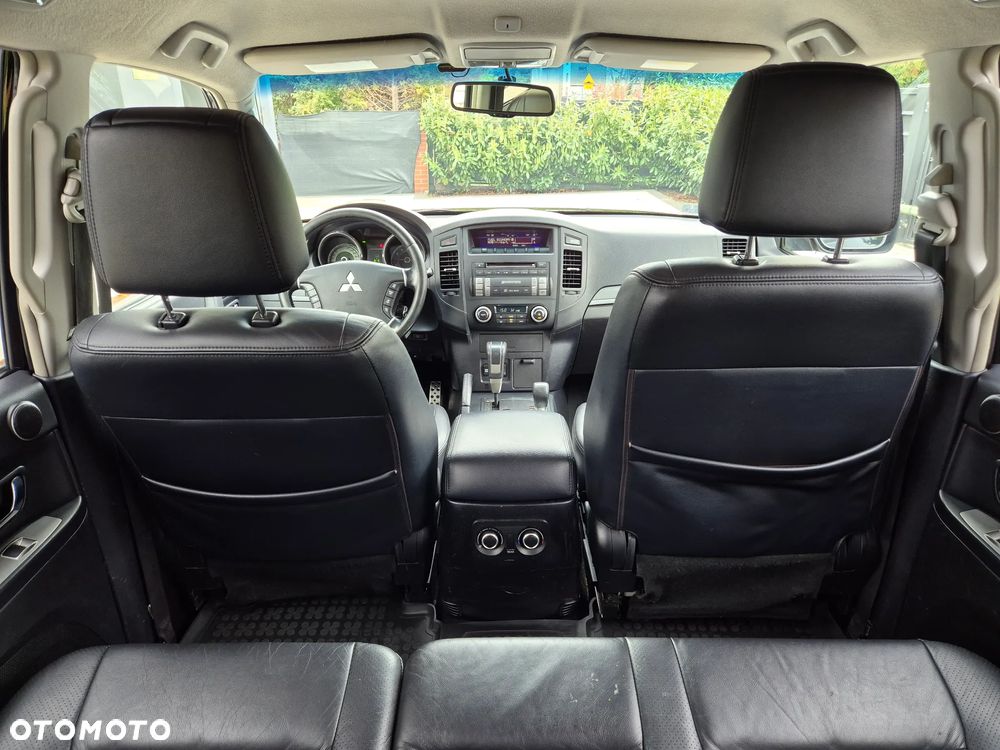 Mitsubishi Pajero 3.2 DID Invite - 6
