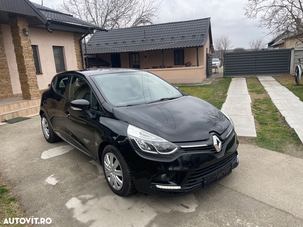 Renault Clio - 2