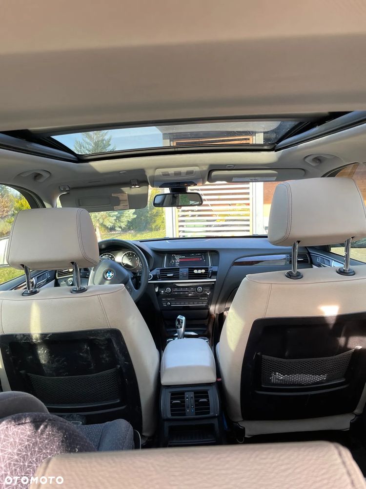 BMW X3 xDrive28i - 17