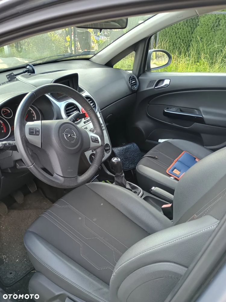 Opel Corsa - 7
