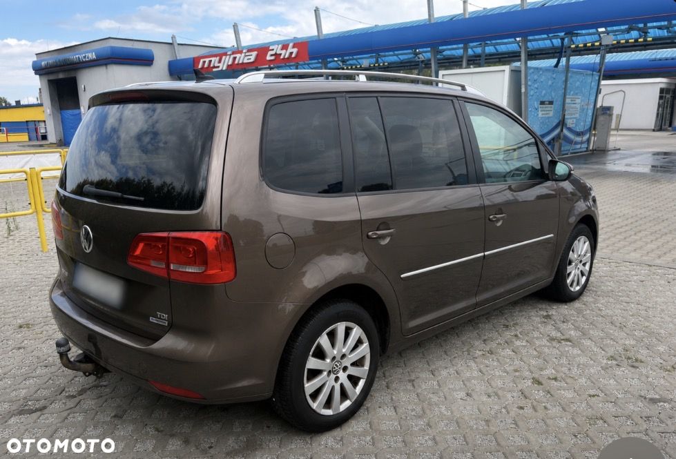 Volkswagen Touran 1.6 TDI DPF Highline - 2