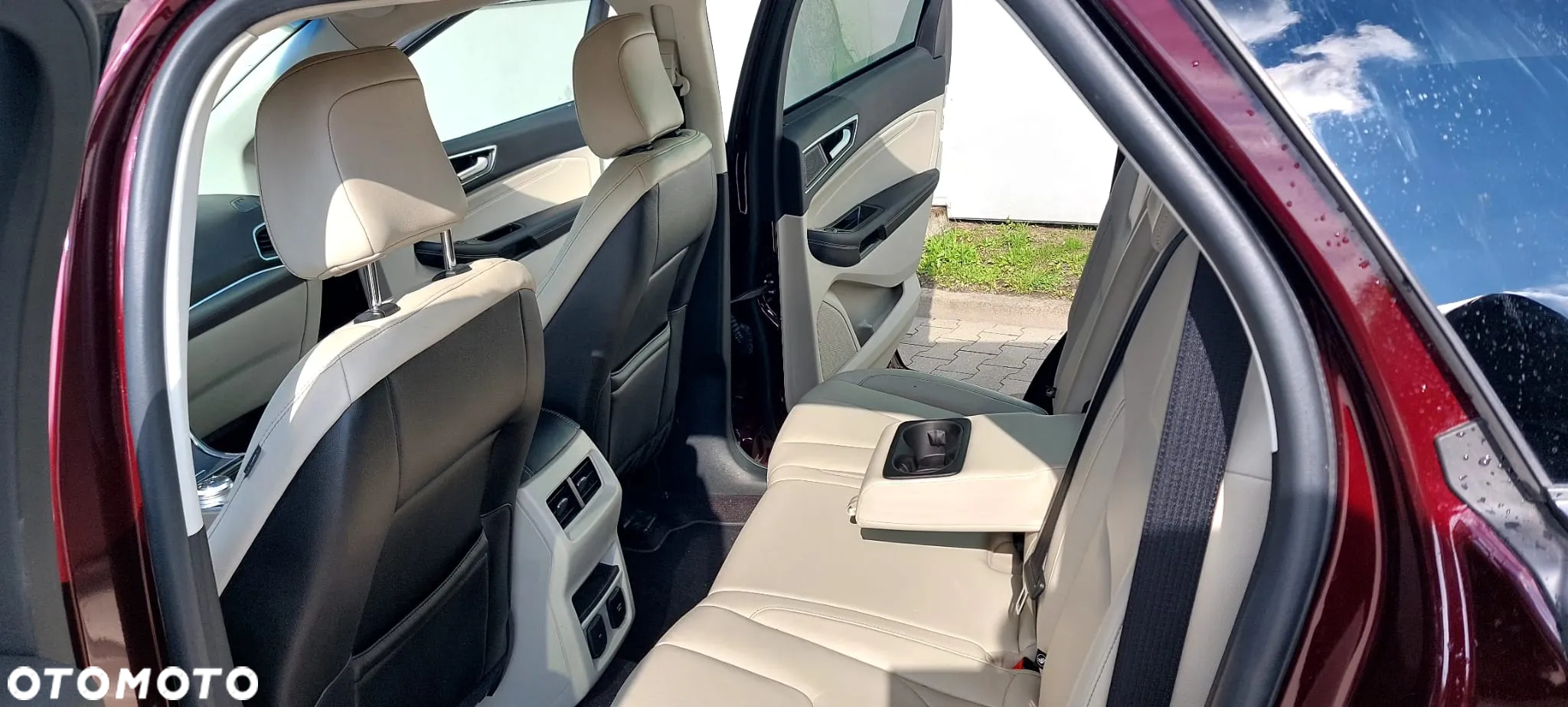 Ford Edge - 15