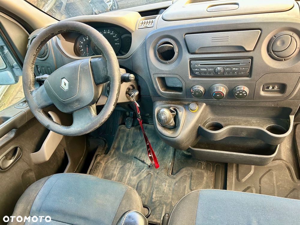 Renault Master III - 6