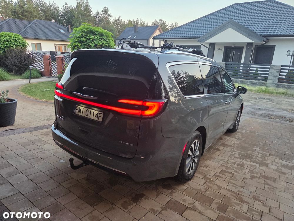 Chrysler Pacifica - 6