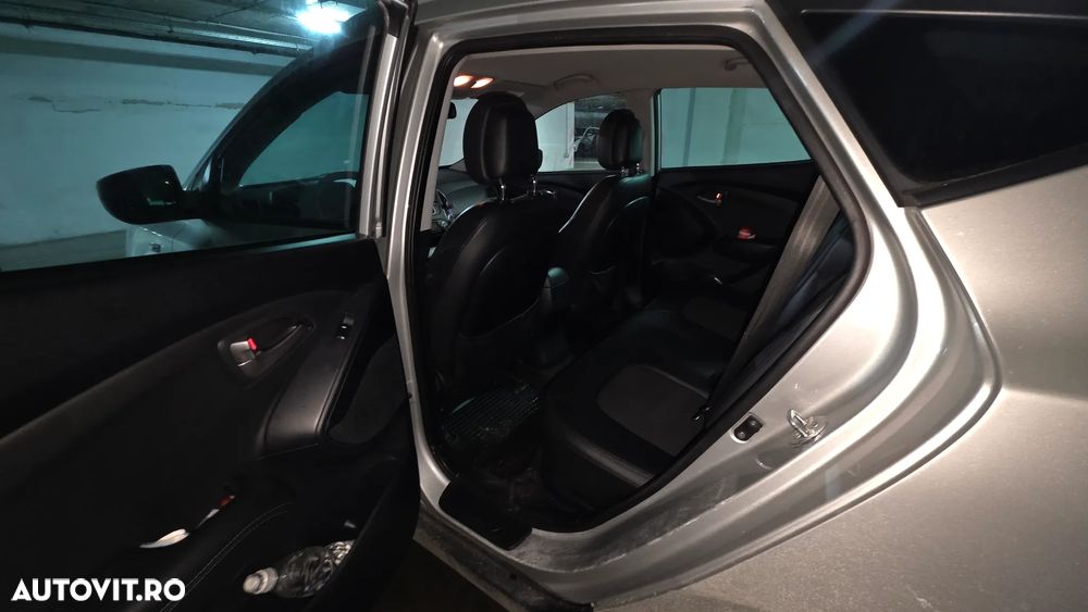 HYUNDAI ix35 2011 — imagine 6