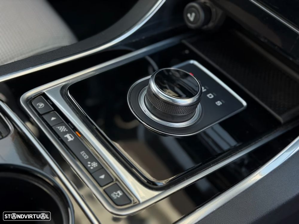 Jaguar XE 20d Aut. R-Sport - 10