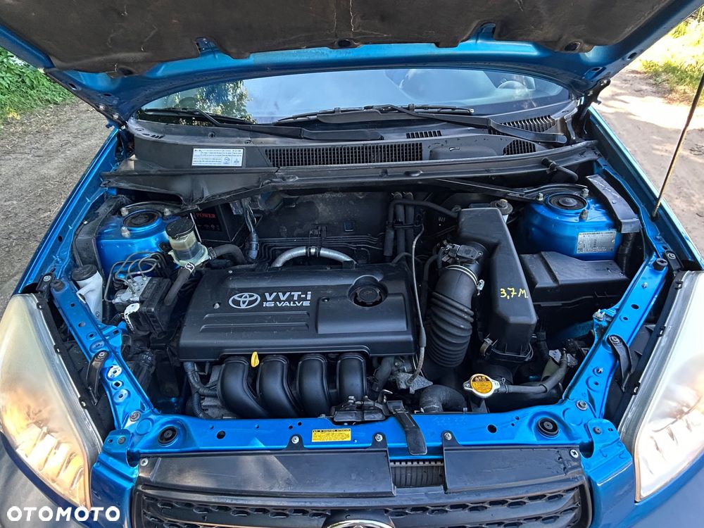 Toyota RAV4 1.8 VVT-i 4x2 - 14