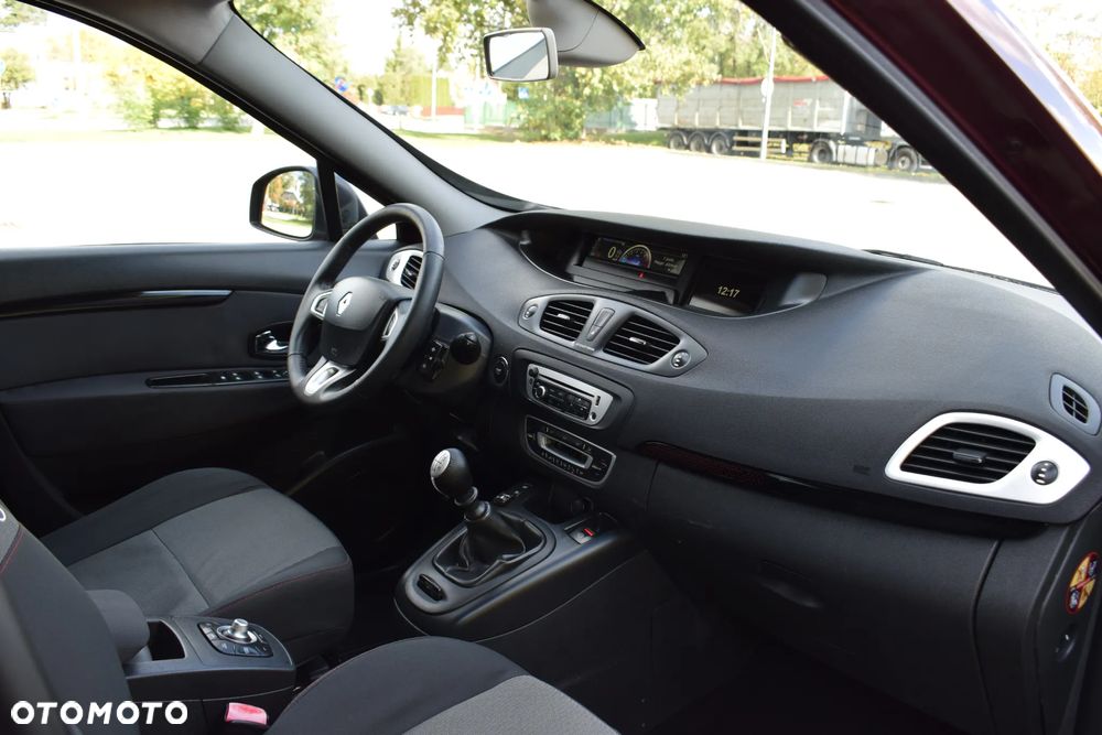 Renault Grand Scenic 1.6 16V 110 Dynamique - 19