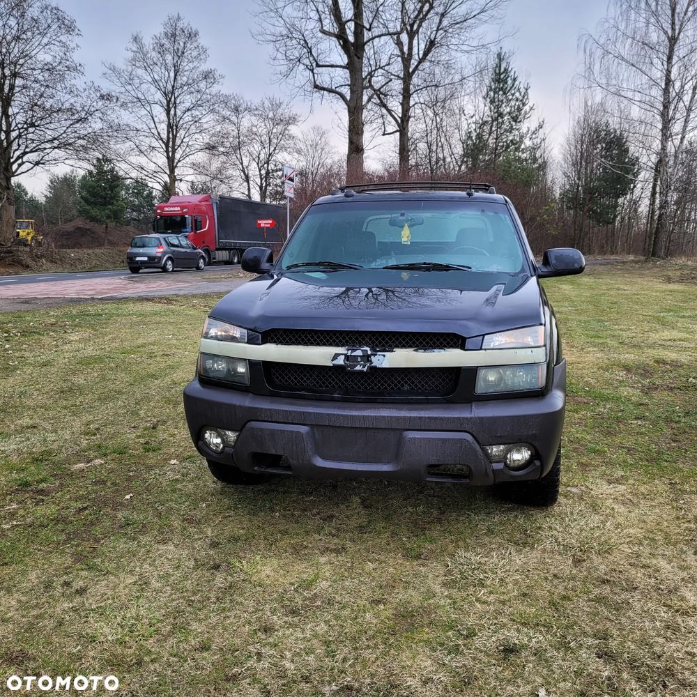 Chevrolet Avalanche 5.3 LS - 16