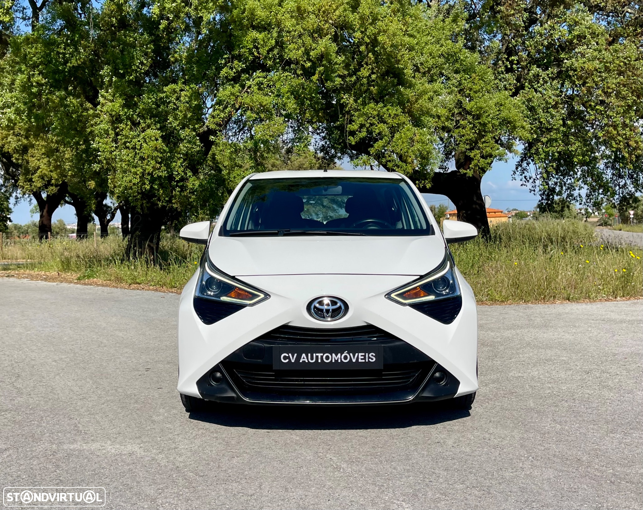 Toyota Aygo 1.0 X-Play+X-Touch - 2