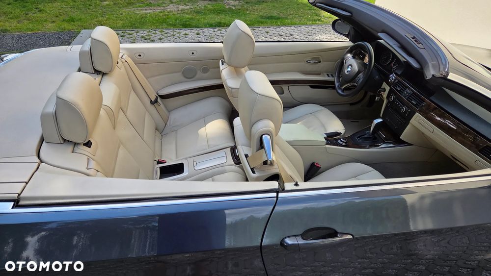 BMW Seria 3 320i Edition Exclusive - 12