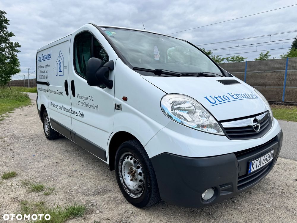 Opel Vivaro - 24