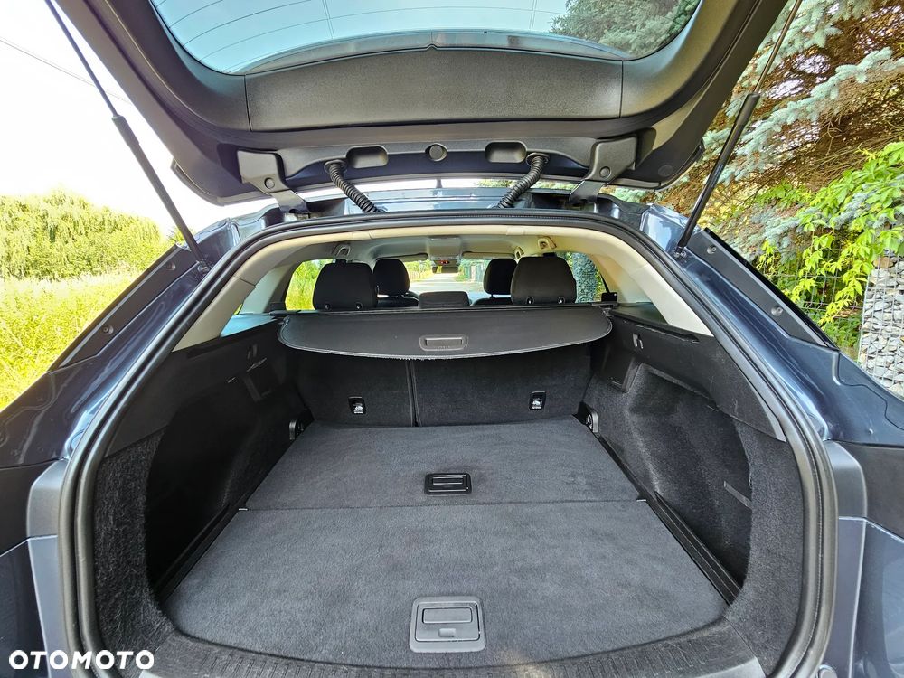 Renault Megane TCe 140 GPF LIMITED - 39