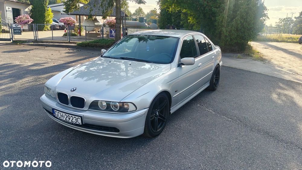 BMW Seria 5 - 1