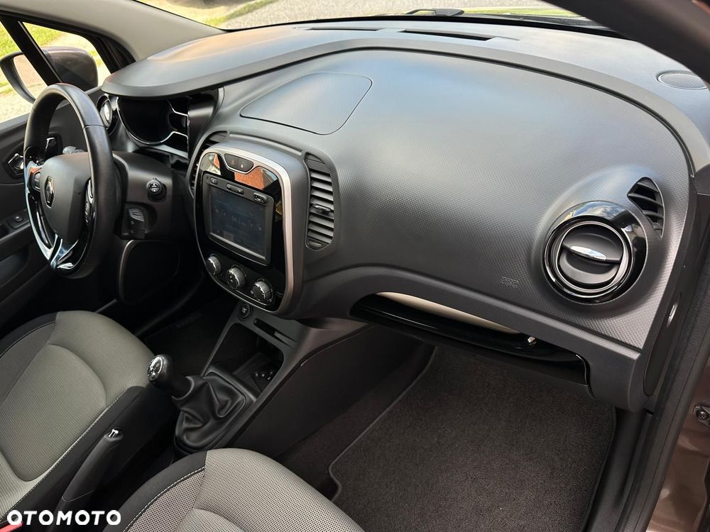 Renault Captur - 16