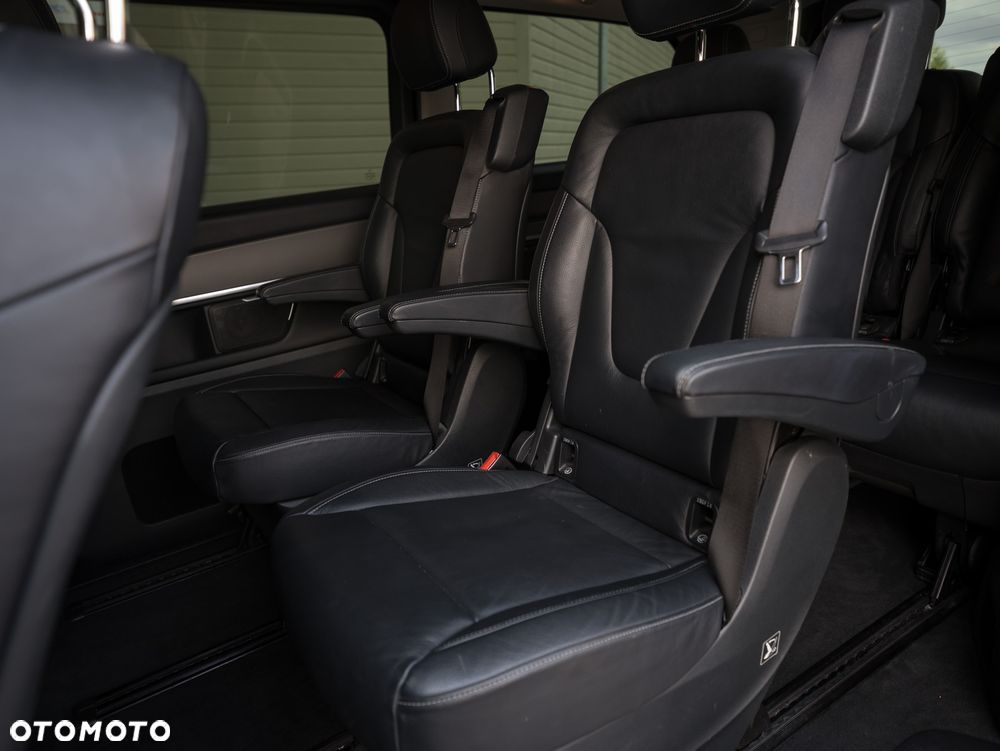 Mercedes-Benz Klasa V 250 (BlueTEC) d extralang 7G-TRONIC Avantgarde - 37