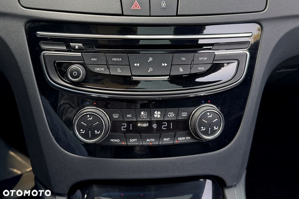 Peugeot 508 BlueHDi 180 EAT6 Stop&Start Allure - 32