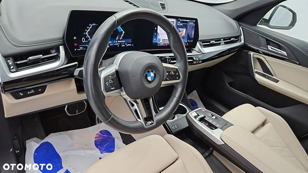 BMW X1 xDrive23i mHEV M Sport - 10
