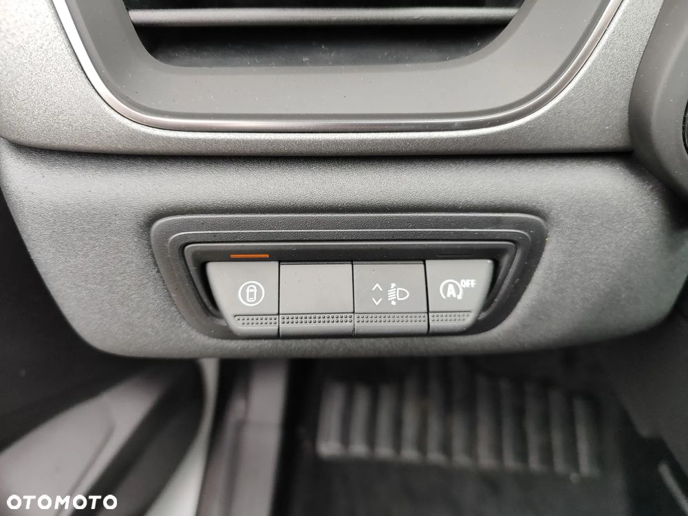 Renault Captur 1.0 TCe Techno - 18