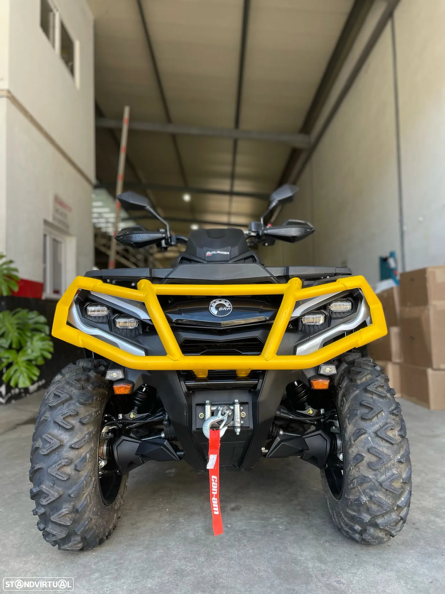 Can-Am Outlander Max 1000 XT-P (Viatura de Serviço) - 2