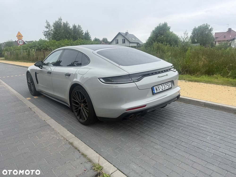 Porsche Panamera 4S GPF Executive - 3