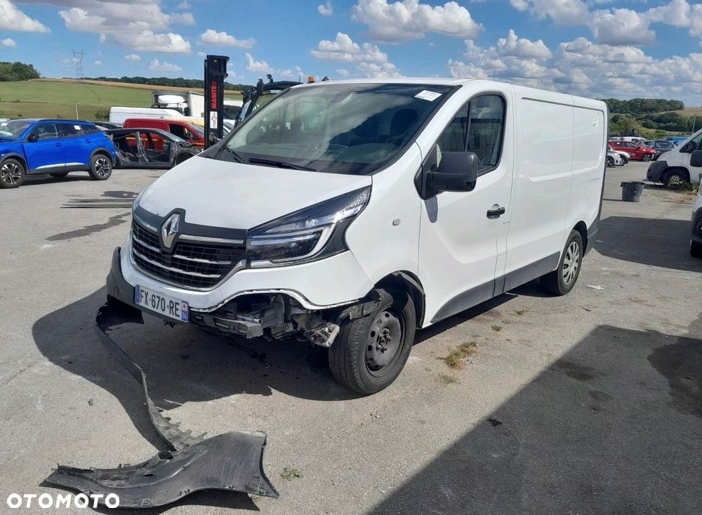 Renault Trafic Long - 2
