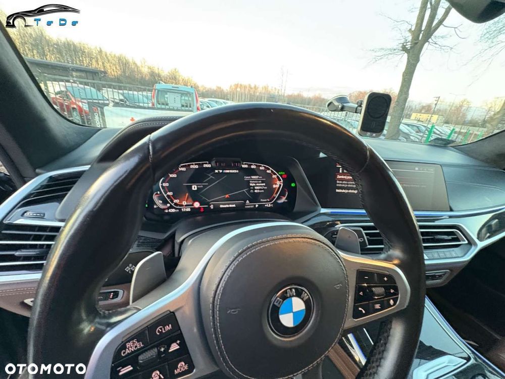 BMW X7 M50i sport - 21