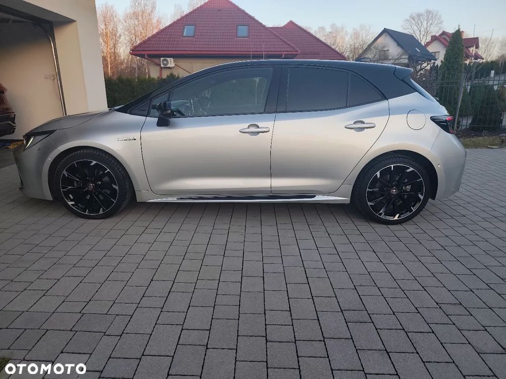 Toyota Corolla 2.0 Hybrid GR Sport - 11