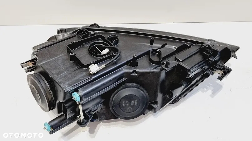 REFLEKTOR PRAWY XENON AUDI A3 8P0 LIFT EUROPA - 5