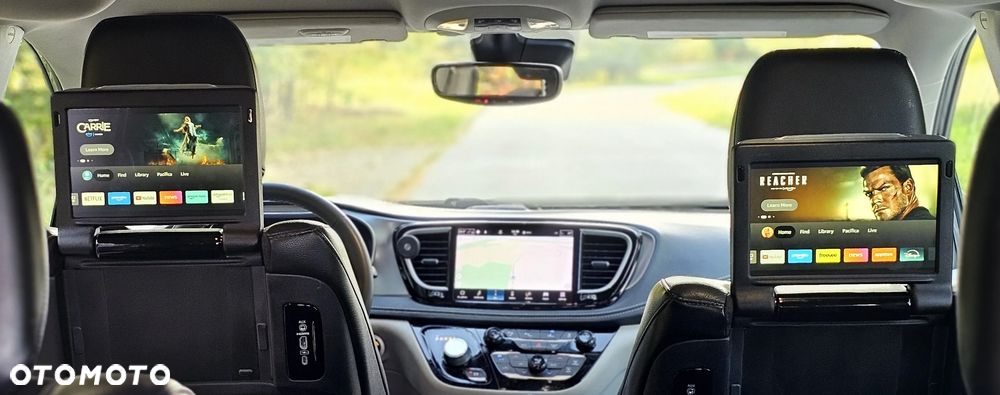 Chrysler Pacifica - 7