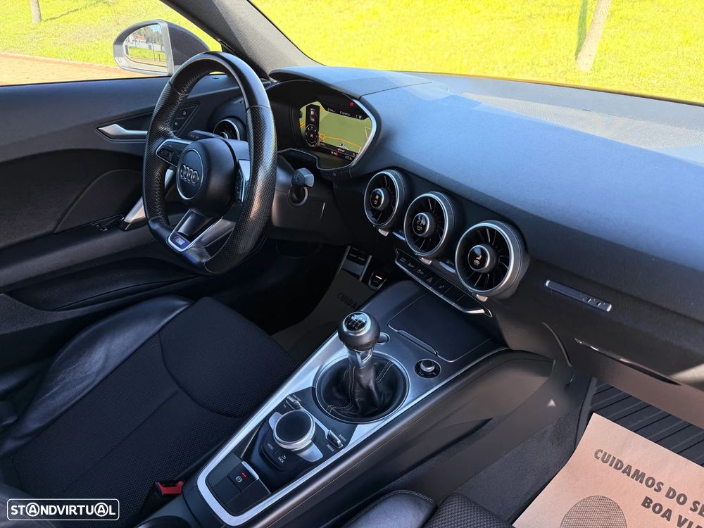 Audi TT Coupé 2.0 TDI S-line - 9