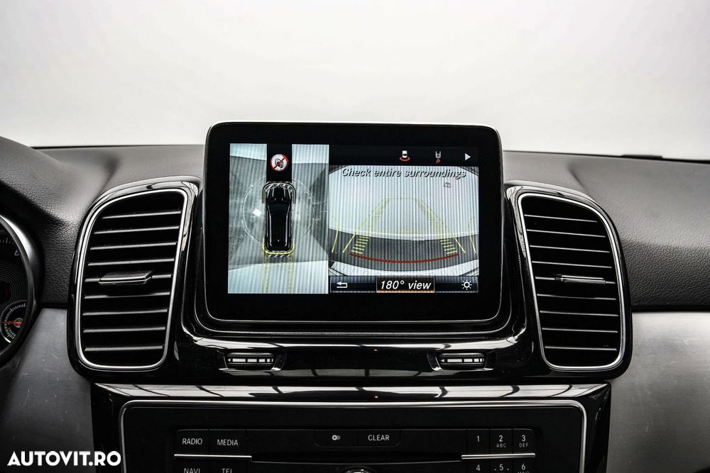 Mercedes-Benz GLE - 23