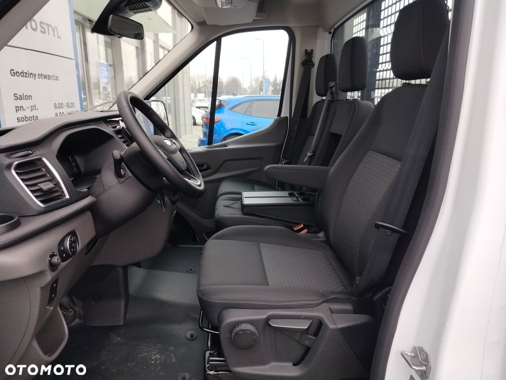 Ford Transit Pojedyncza kabina - 4