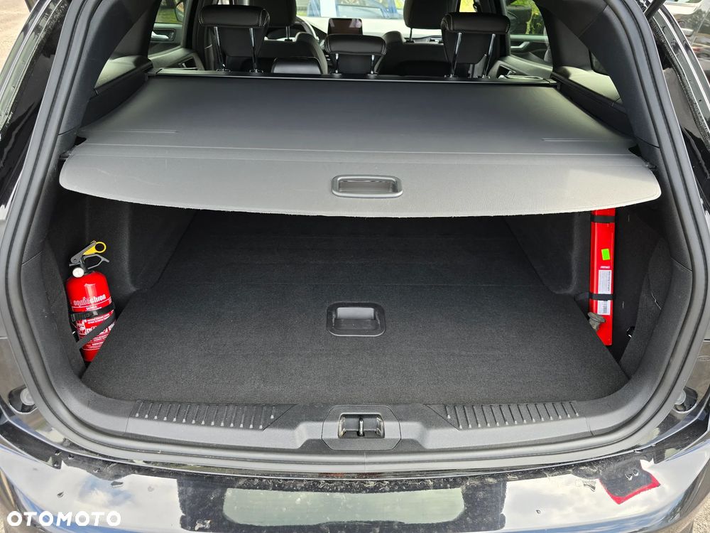 Ford Focus 2.3 EcoBoost S&S ST - 11