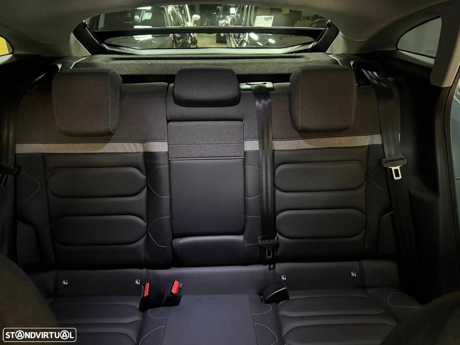Citroën C4 1.5 BlueHDi Shine Pack EAT8 - 34
