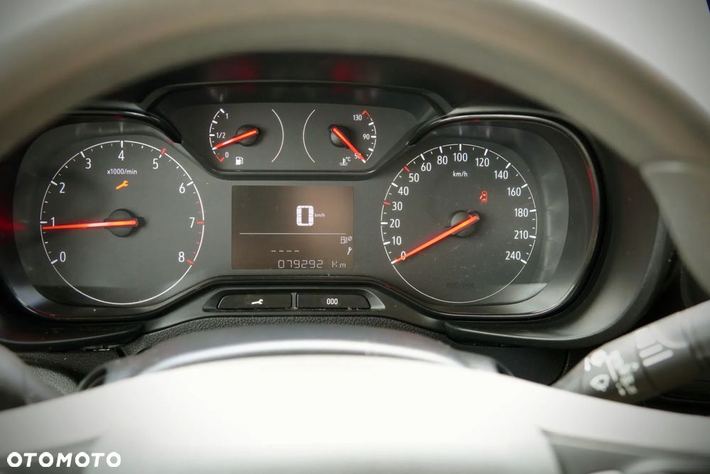 Opel Combo Van 1.2 Enjoy 110KM 4d Long - 37