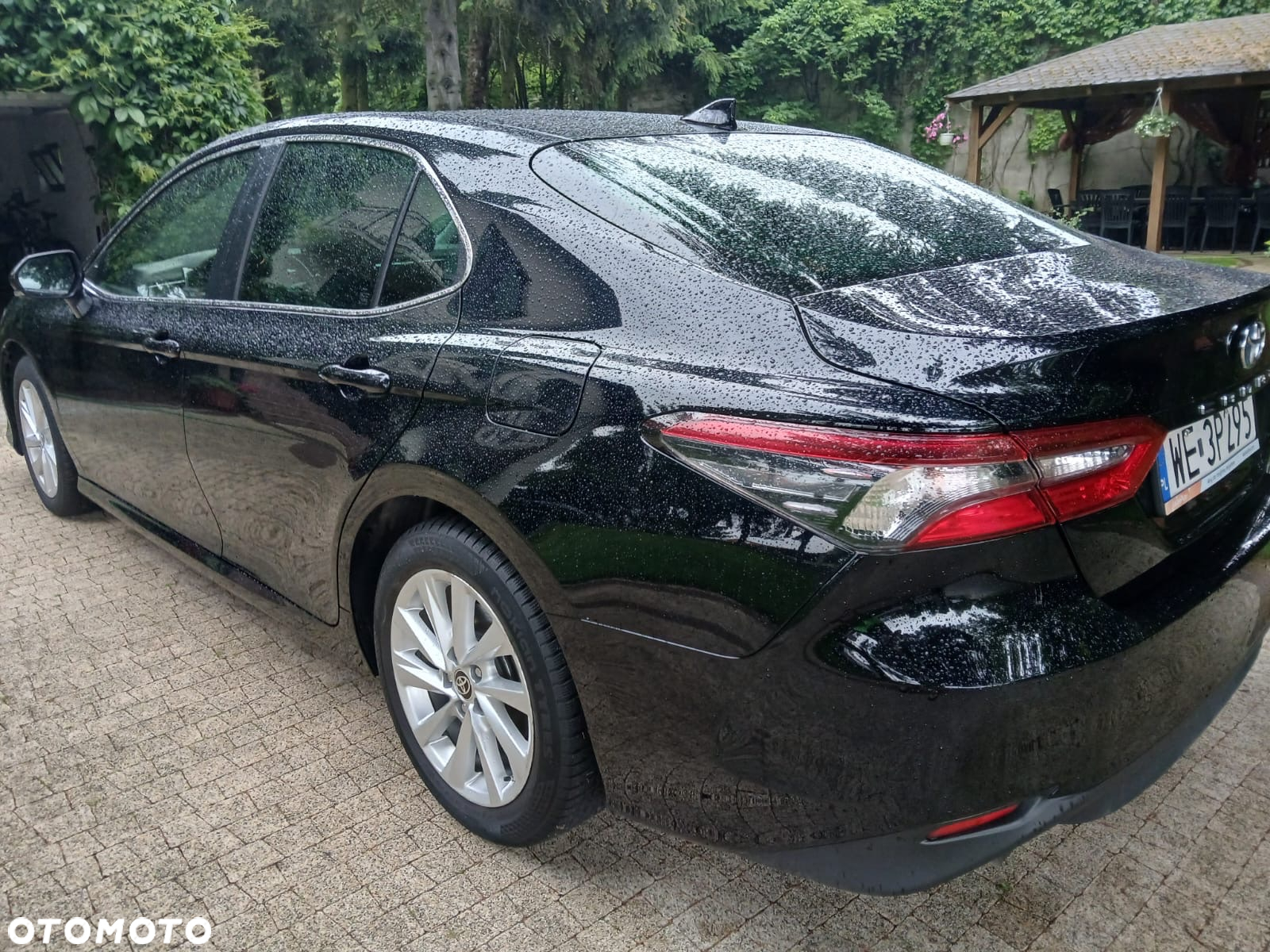 Toyota Camry 2.5 Hybrid Comfort CVT - 2
