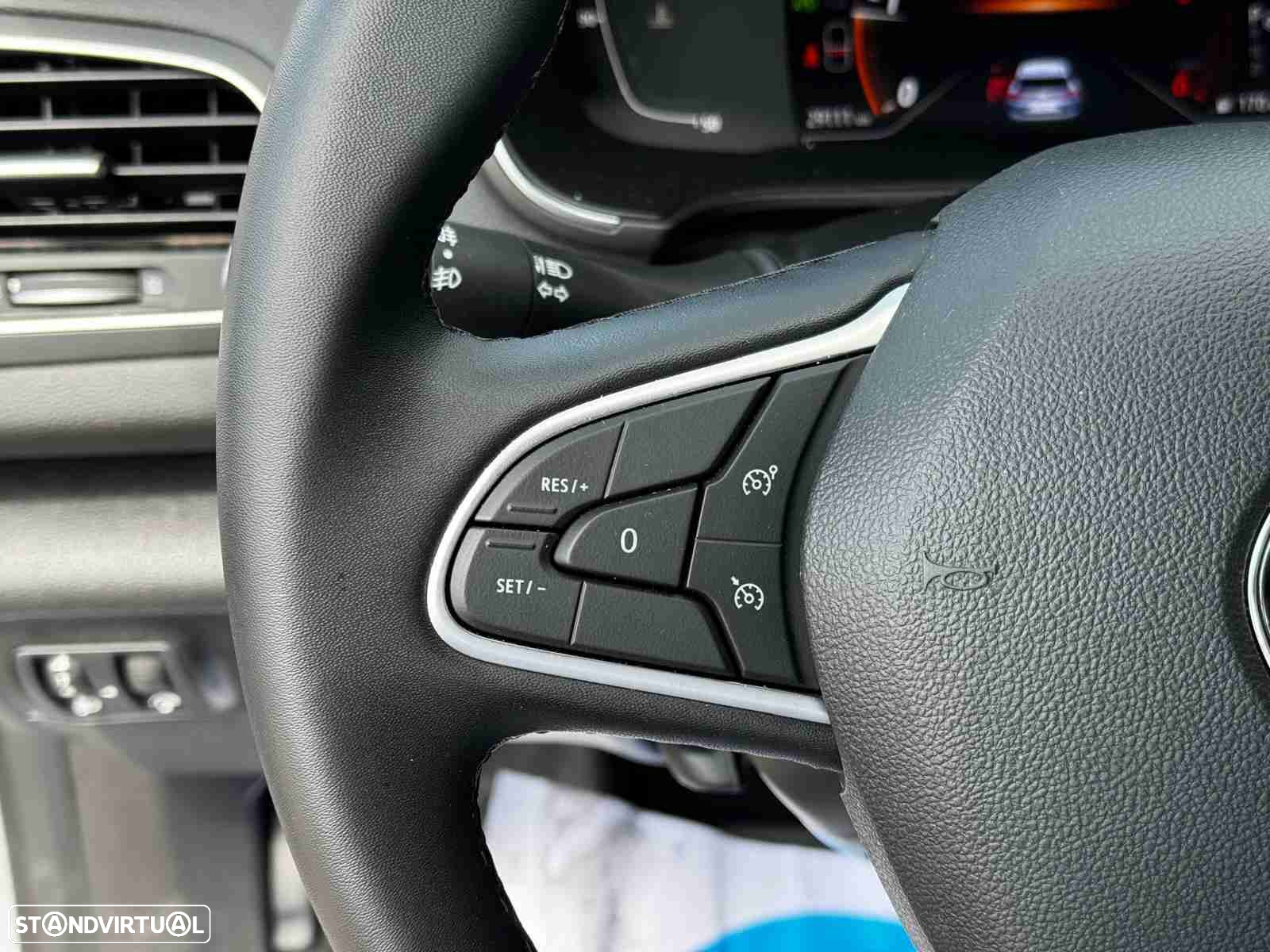 Renault Mégane 1.5 Blue dCi Equilibre EDC - 13
