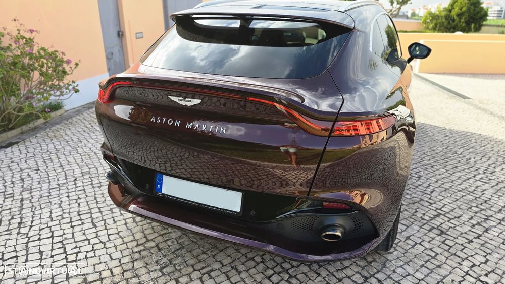 Aston Martin DBX Standard - 8