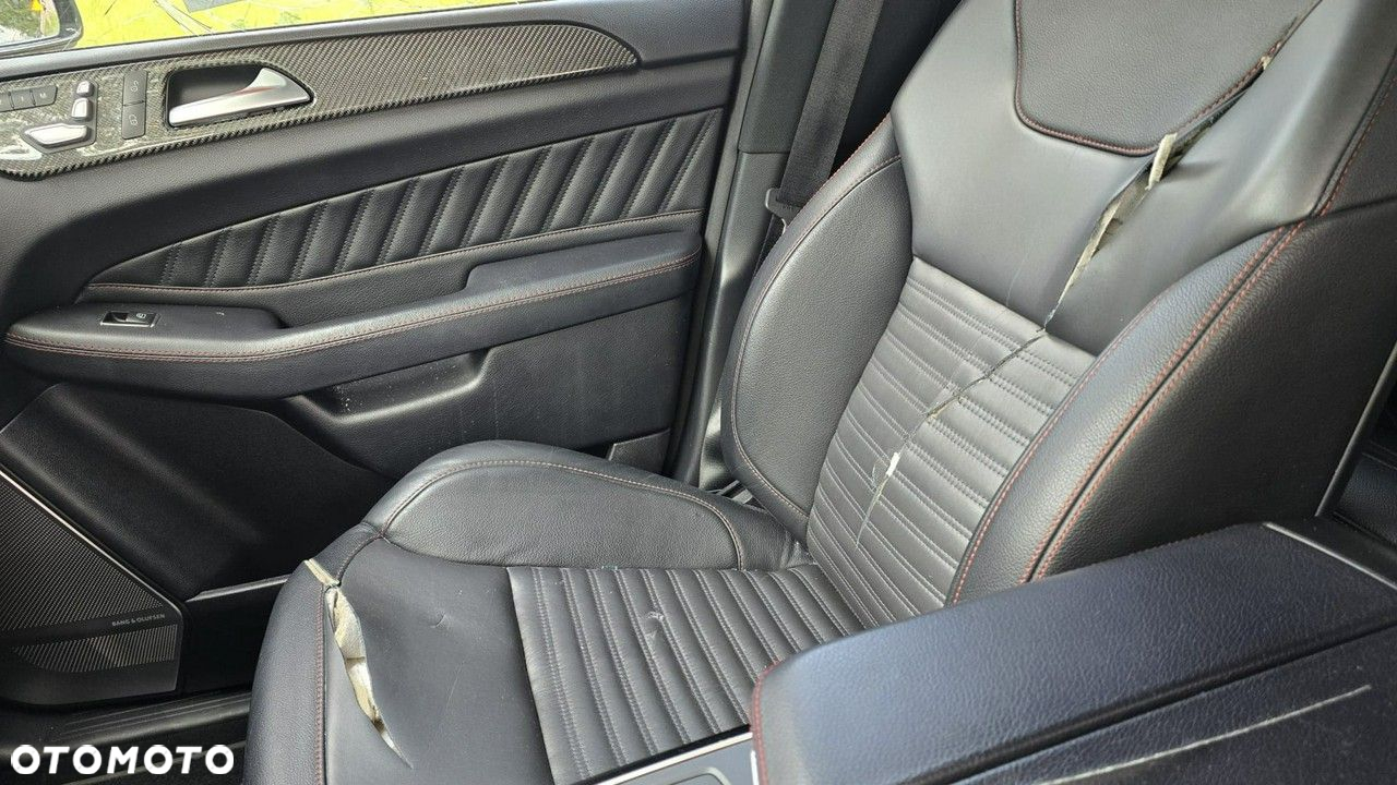 Mercedes-Benz GLE - 19