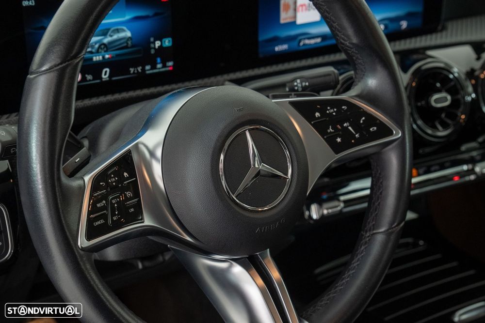 Mercedes-Benz A 180 d Style Aut. - 24