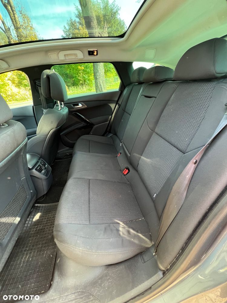 Peugeot 5008 - 18