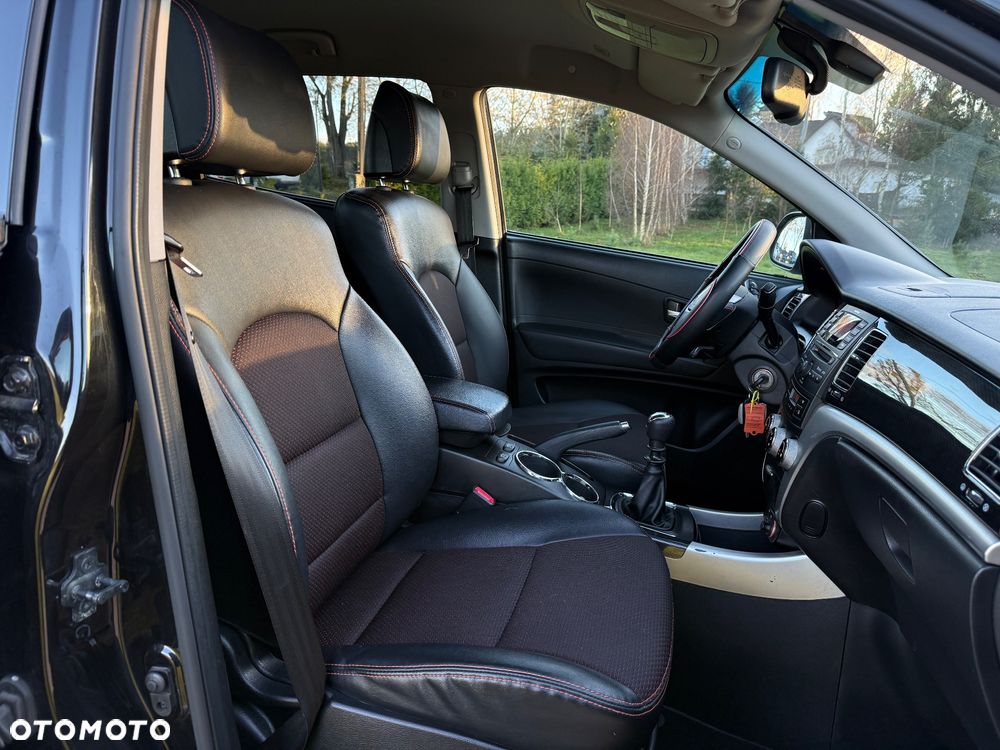 SsangYong/KGM Korando 2.0 e-XDi Quartz 2WD - 6