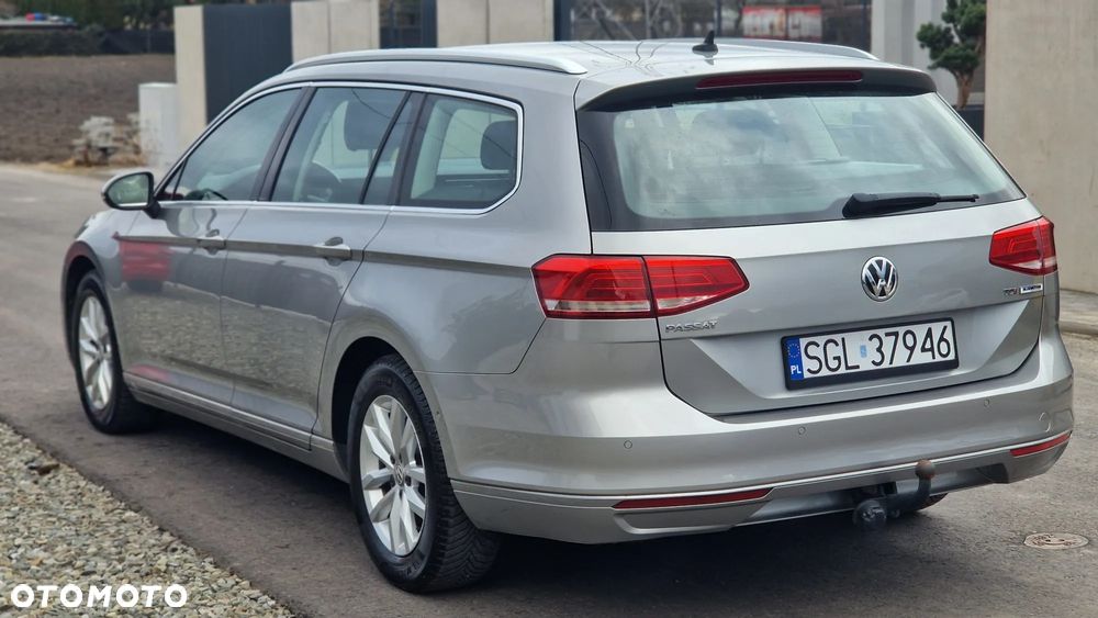 Volkswagen Passat - 6