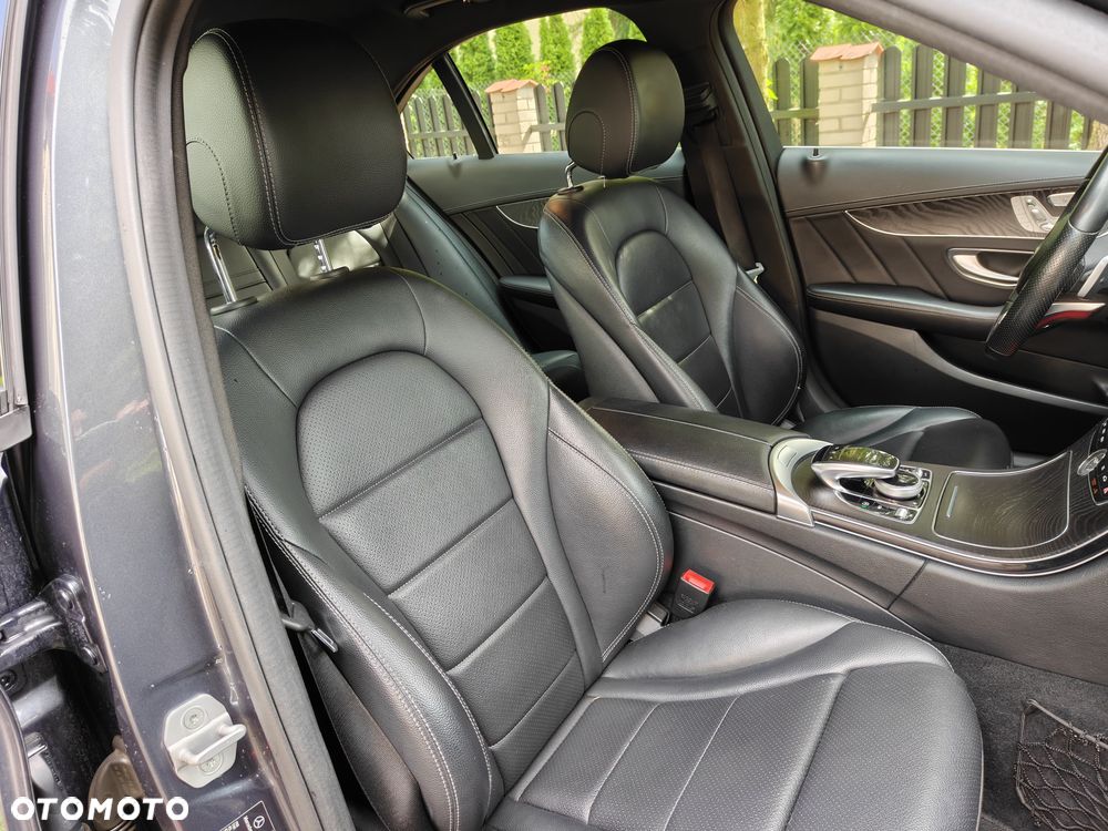 Mercedes-Benz Klasa C 200 7G-TRONIC - 25