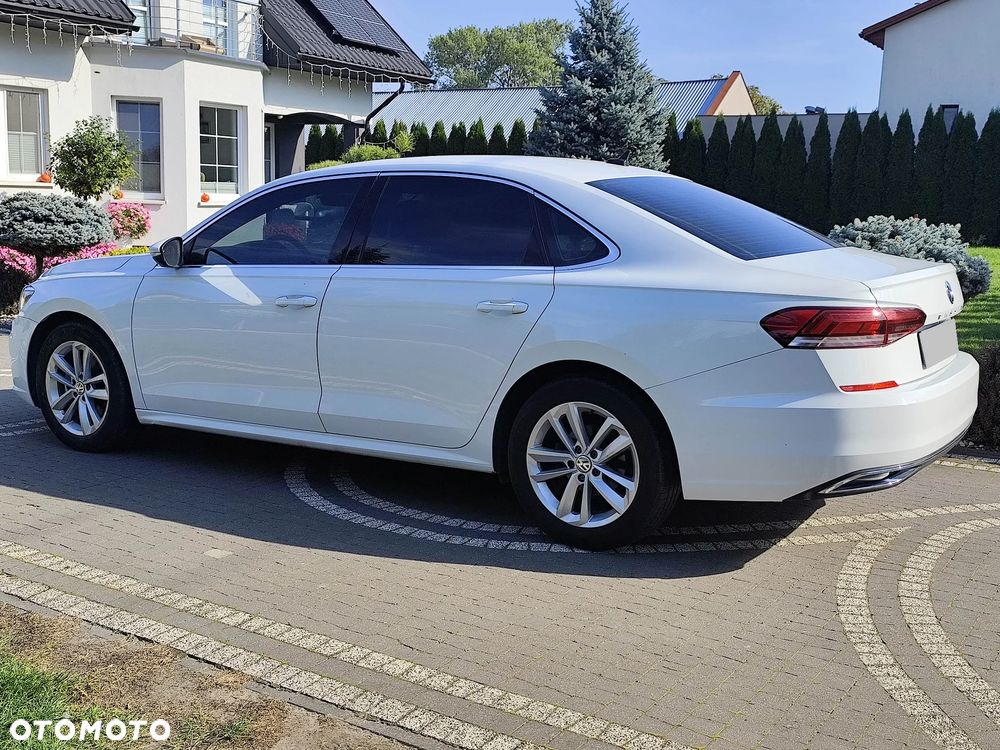 Volkswagen Passat 2.0 TSI Business DSG - 12