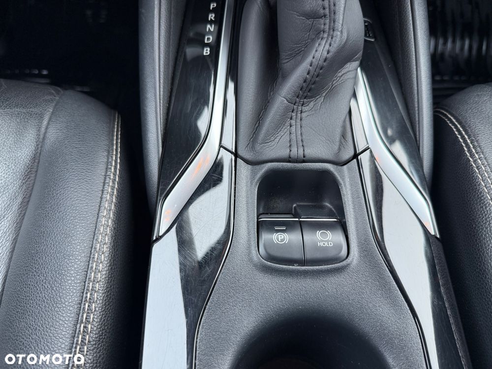 Toyota Corolla 1.8 Hybrid GPF Executive - 23