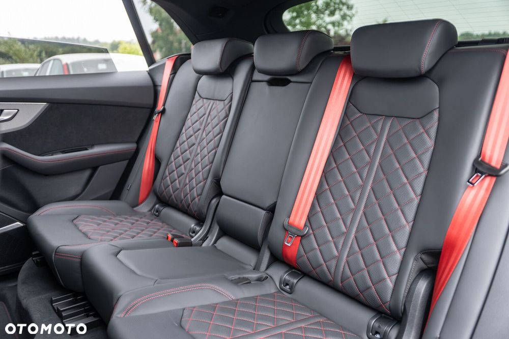 Audi SQ8 - 21
