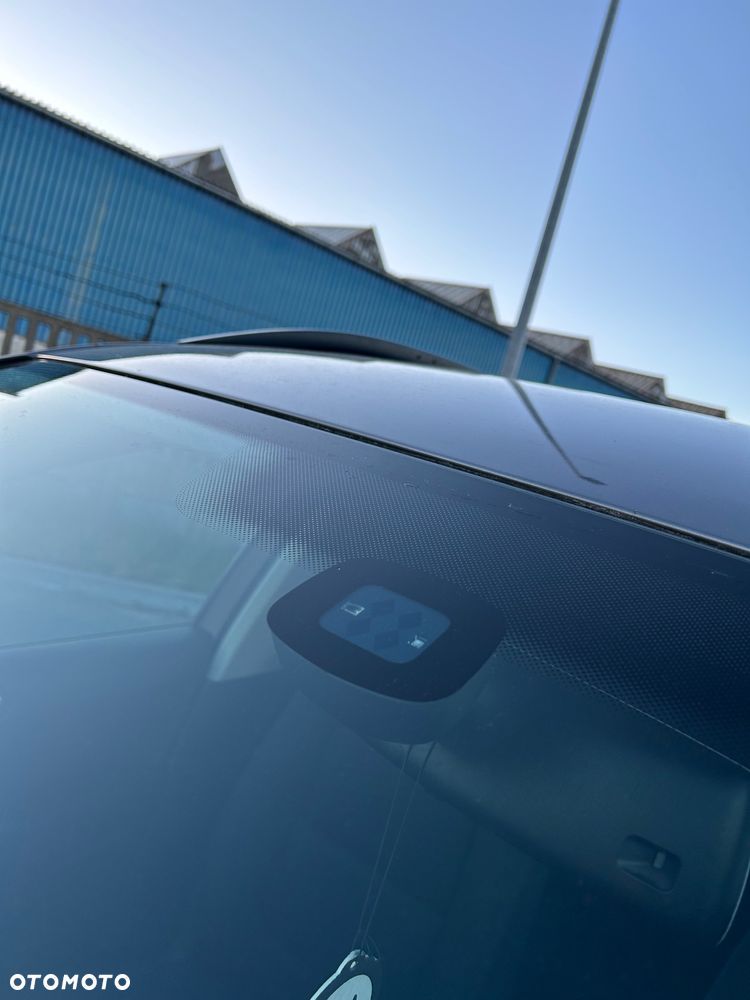 Volkswagen Tiguan 2.0 TDI DPF 4Motion Track & Field - 24