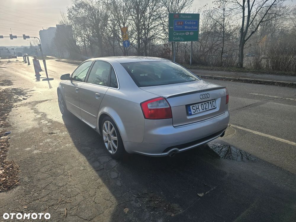 Audi A4 Limousine 1.8T - 15